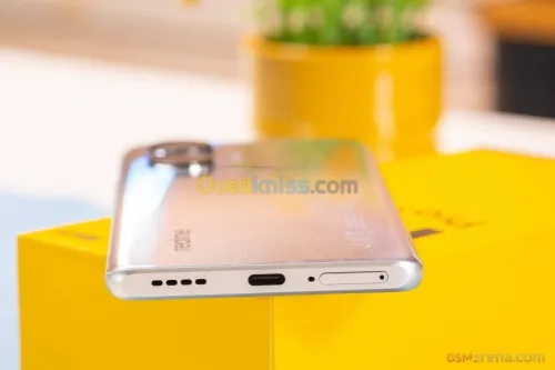 REALME 10 PRO + 5G - 256Go - 12Go - 6,7 inch - 5000 mAh - Blister -