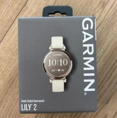 GARMIN LILY 2 - SMARTWATCH CONNECTÉE - 35.4mm - ÉCRAN TACTILE CACHÉ - ANDROID & IOS - SUIVI SANTE ACTIVITE - ETANCHE - BLACK