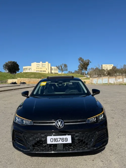 Volkswagen Passat 2025 Pro