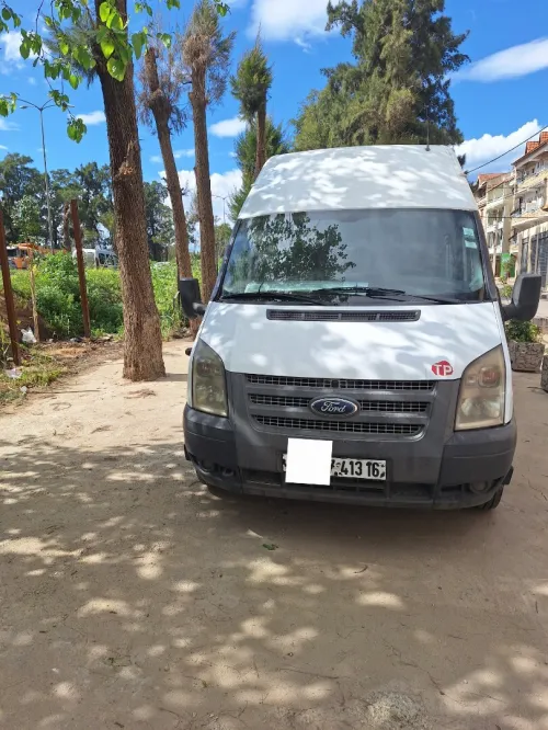 Ford transit Ford transit 17 place 2013
