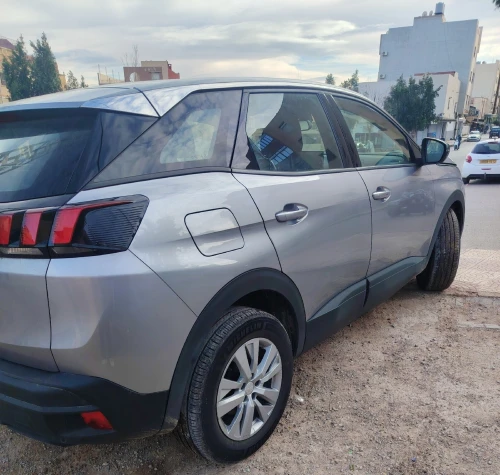 Peugeot 3008 2023 Allure Pack