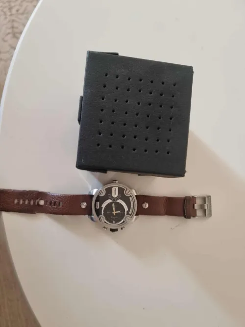 Montre diesel
