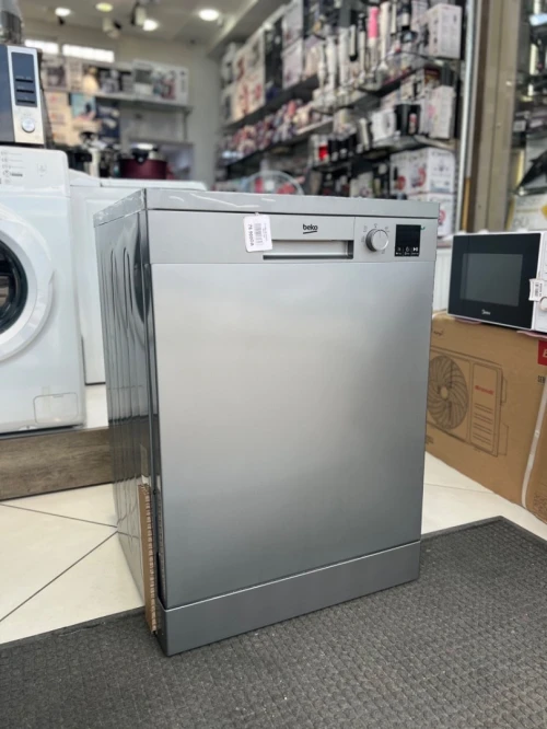 Lave-vaisselle BEKO SDVN05321S pose libre (13 couverts, 60 cm)
