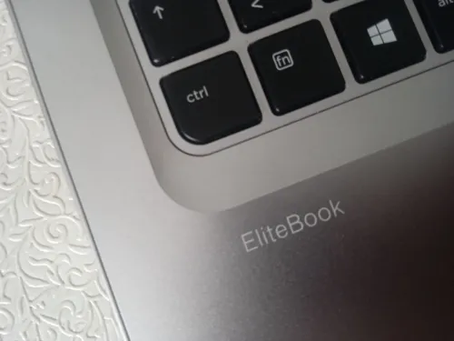 HP EliteBook 840 G3 i5-6300U / 8GB RAM / 512GB SSD / 14 pouce