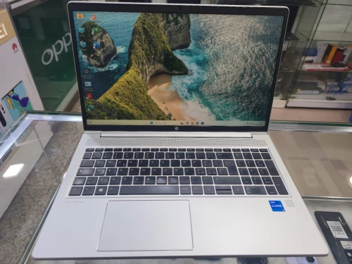 HP Probook 450 G8 i5 11eme 16G/512G