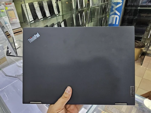 -VENDU- Thinkpad x13 Yoga Gen 3 i5 12eme 16G/256  (10 Cores, 12 Threads 12 MB Cache) TACTILE
