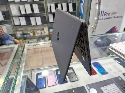 HP 240 G8 i3 10eme