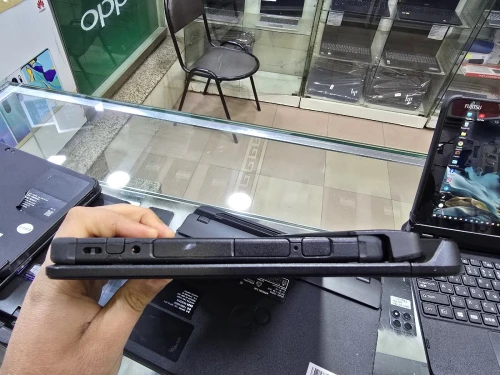 Fujitsu Arrows Tab Q5010 Intel N4020 TACTILE