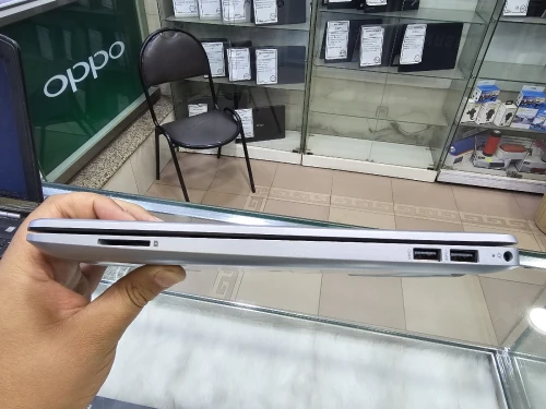 -VENDU- HP 250 G8 i7-11eme 8G/512 SSD