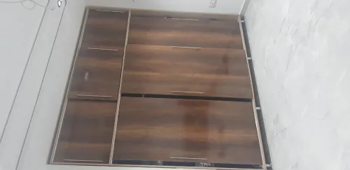 vend 2 armoires encastrées