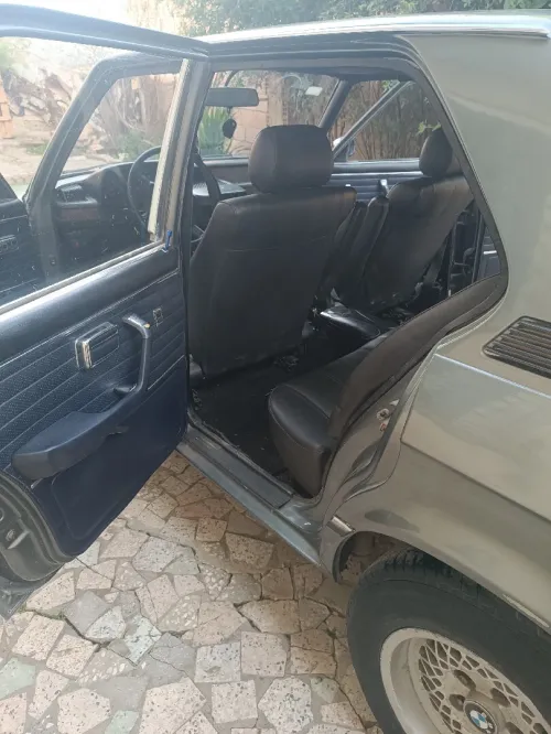 BMW Série 5 1981 