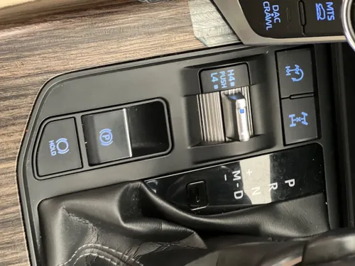 Toyota Land Cruiser  2022 Vx-R