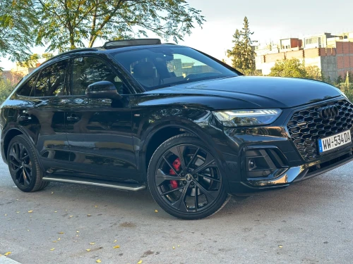 Audi Q5 2024 S-line quattro