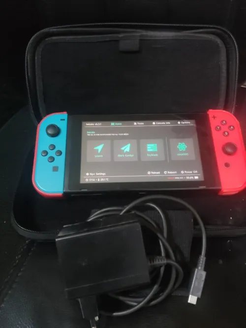 Nintendo Switch 
