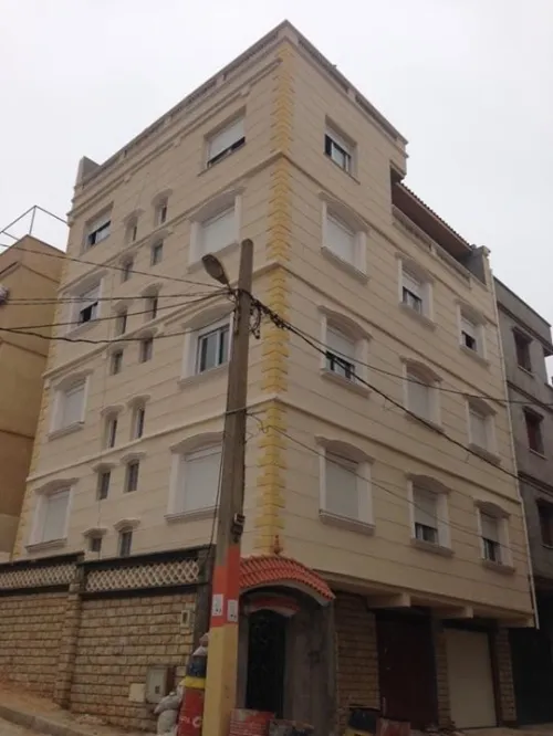 Monocouche facades 