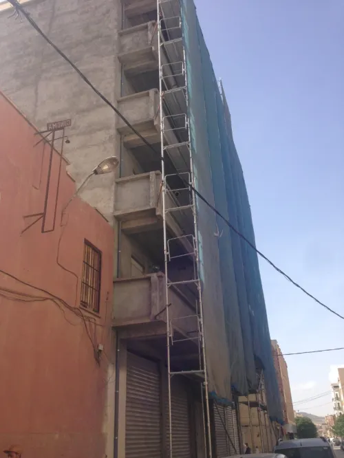 Monocouche facades 
