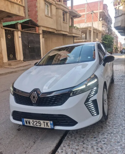 Renault Clio 5  2024 Evolution