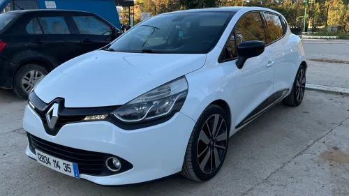 Renault Clio 4 2014 Seventeen