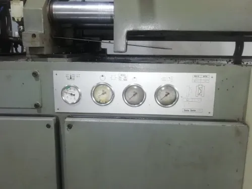 deux press injection sandretto serie sette 95ton/60ton