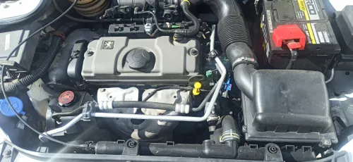 Peugeot 206 2005 La base