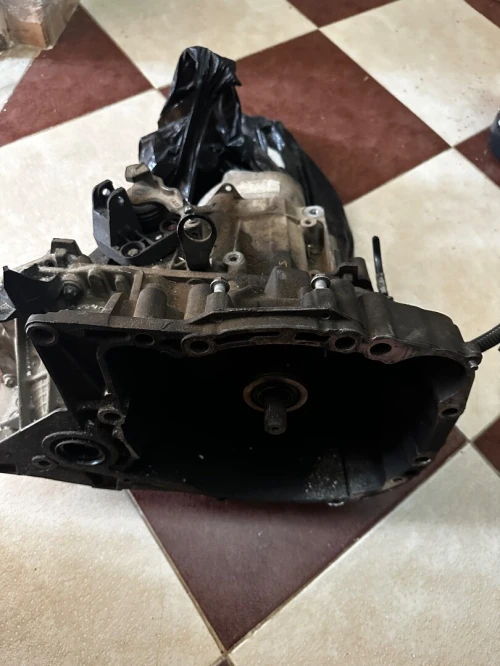 Boite à vitesse clio 3 1.2 