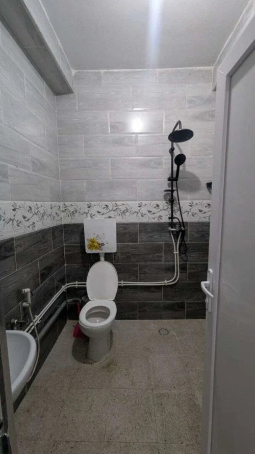 Location Appartement Niveau de villa F3 Alger Les eucalyptus