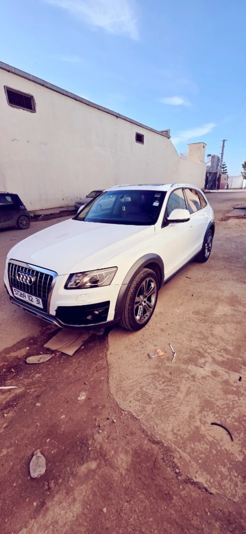 Audi Q5 2012 Off Road