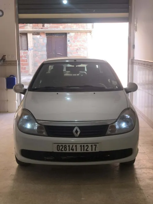 Renault Symbol 2012 