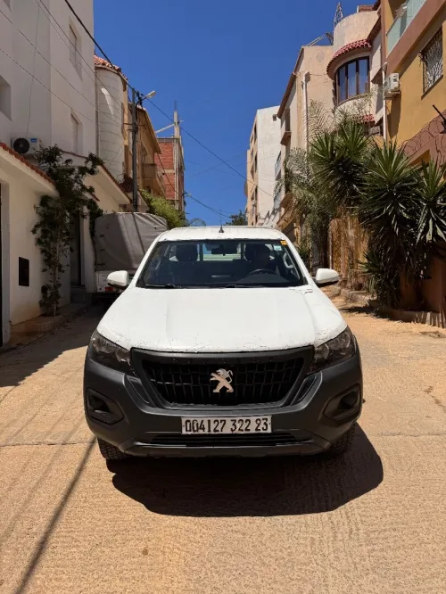 Peugeot Landtrek 2022 2x4