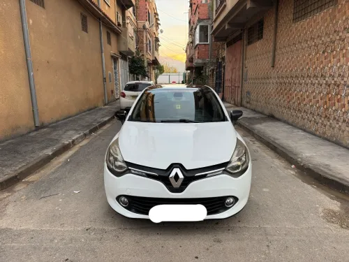 Renault Clio 4 2014 Seventeen