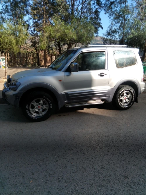 Mitsubishi Pajero Court 2002 Pajero Court