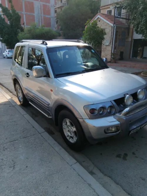 Mitsubishi Pajero Court 2002 Pajero Court