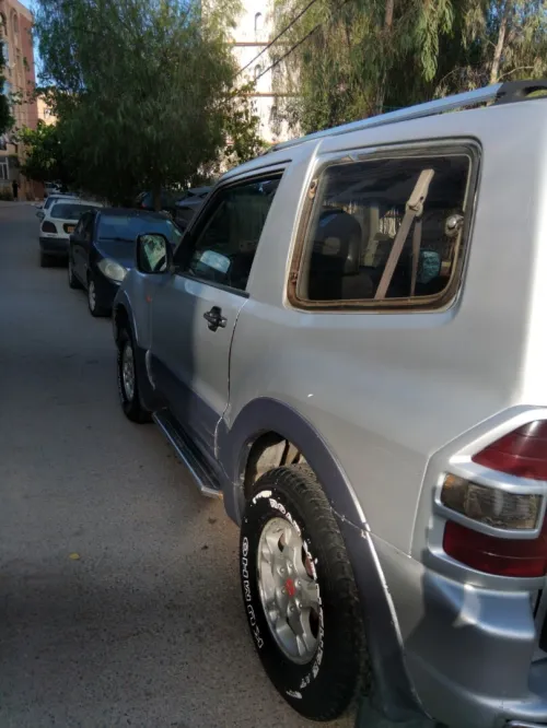 Mitsubishi Pajero Court 2002 Pajero Court
