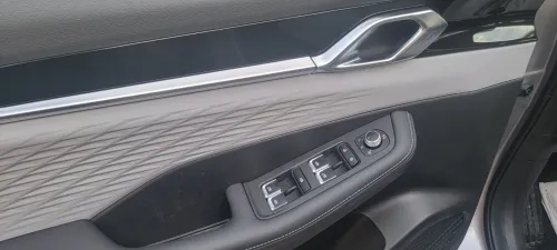 Geely Coolray 2026 Silver