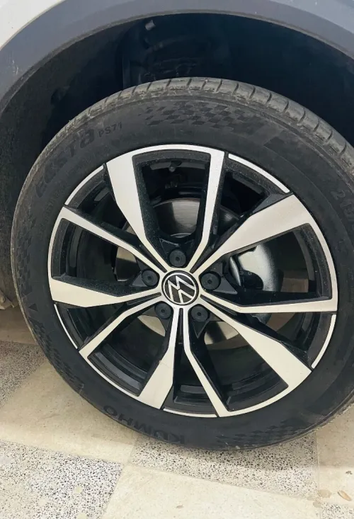 Volkswagen T-Roc 2025 R-Line 