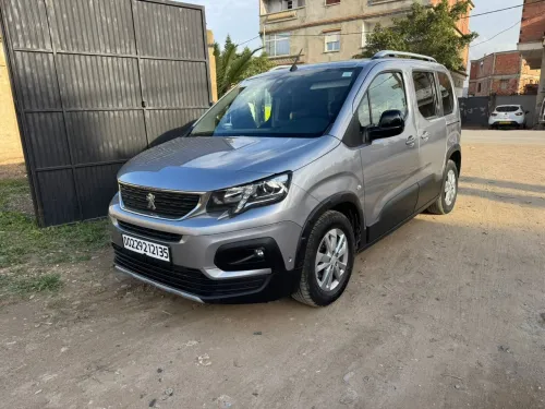 Peugeot Rifter 2021 Alour