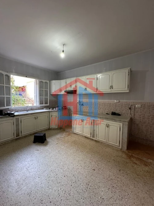 Location Appartement F4 Annaba Annaba