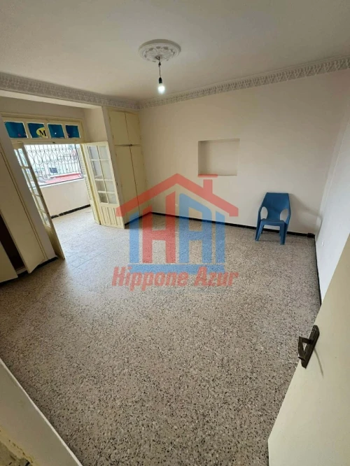 Location Appartement Niveau de villa F4 Annaba Annaba