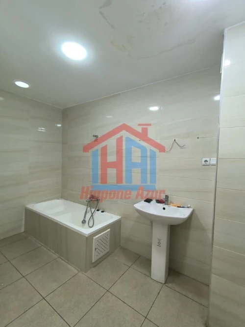 Location Appartement F4 Annaba Annaba