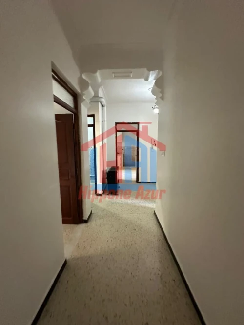 Location Appartement F4 Annaba Annaba