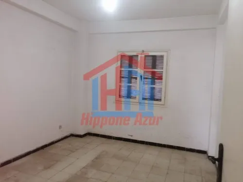 Location Appartement F4 Annaba Annaba
