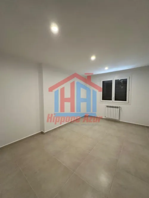 Location Appartement F4 Annaba Annaba