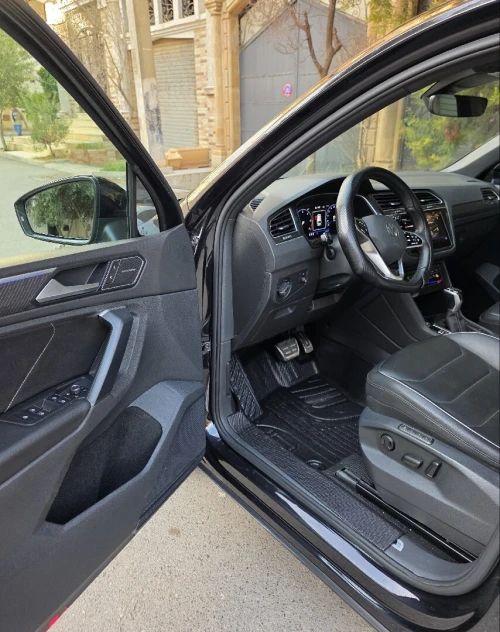 Volkswagen Tiguan 2023 Rline