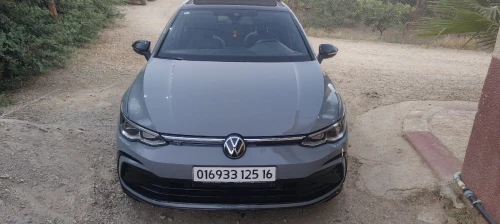 Volkswagen Golf 8 2025 R-Line