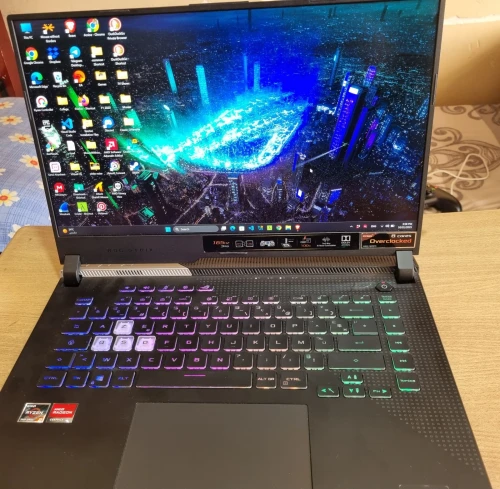 Rog Strix G15 advantage edition