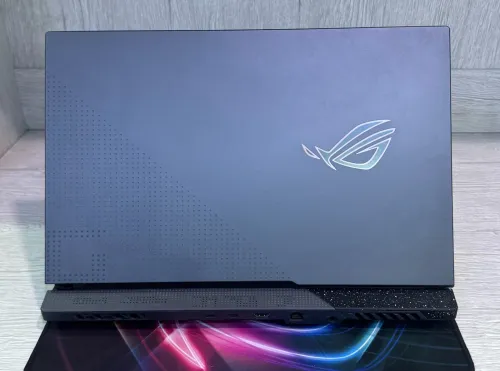 ASUS ROG STRIX G17 (G713RW)