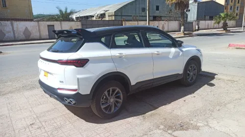 Geely Coolray 2025 