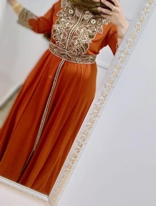 Caftan traditionnel