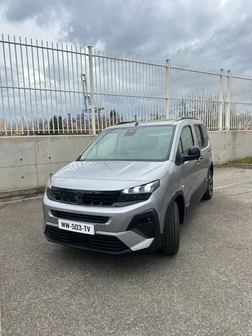 Peugeot Rifter 2026 GT 12