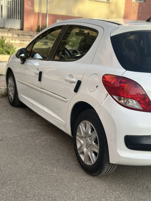 Peugeot 207 plus 2013 207 plus